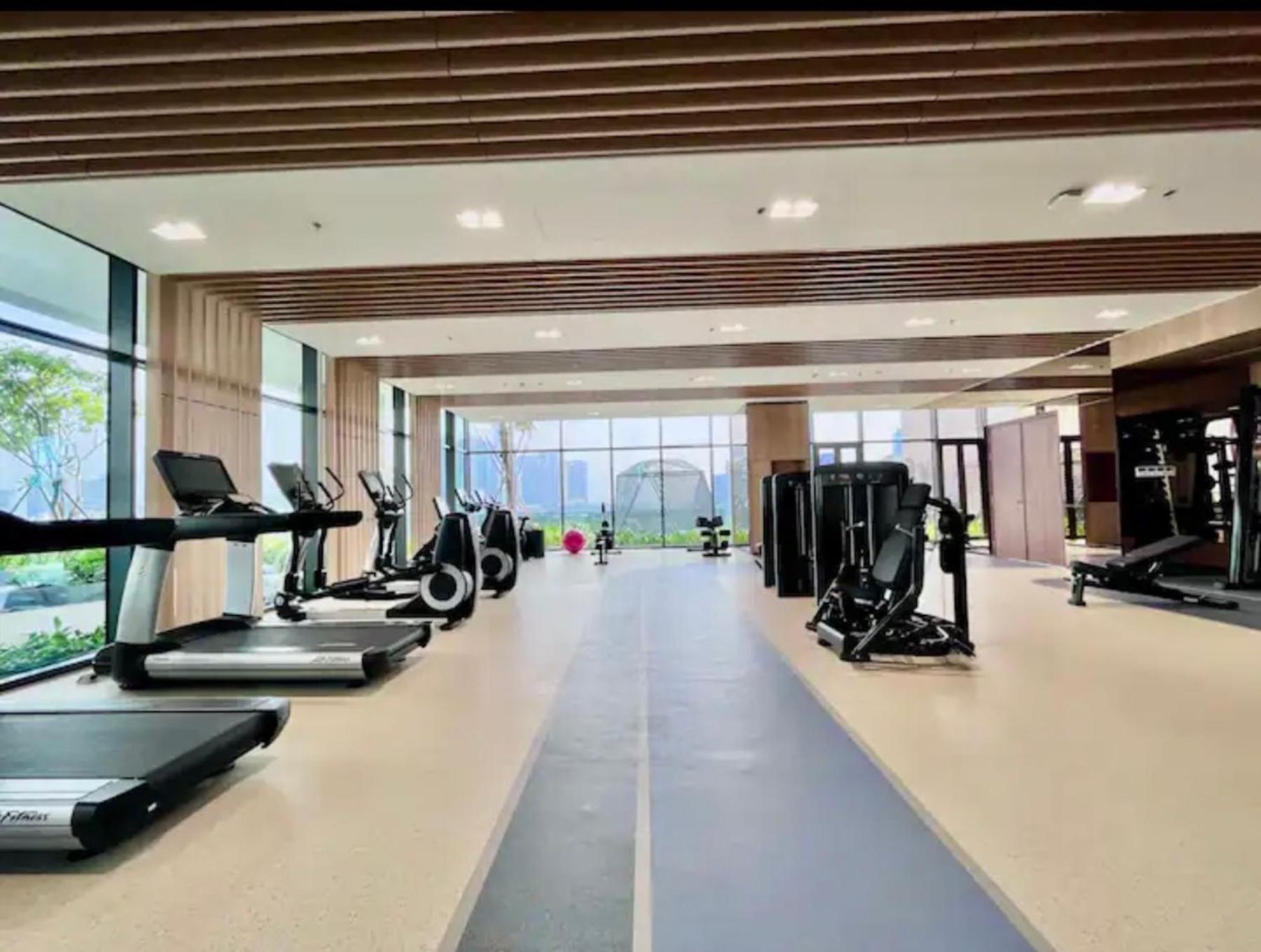 The Metropole -Complex "Opera, Crest, Galleria " -Free Pool-Gym-Sauna Room-Yoga Room Ho Si Minh-város Kültér fotó